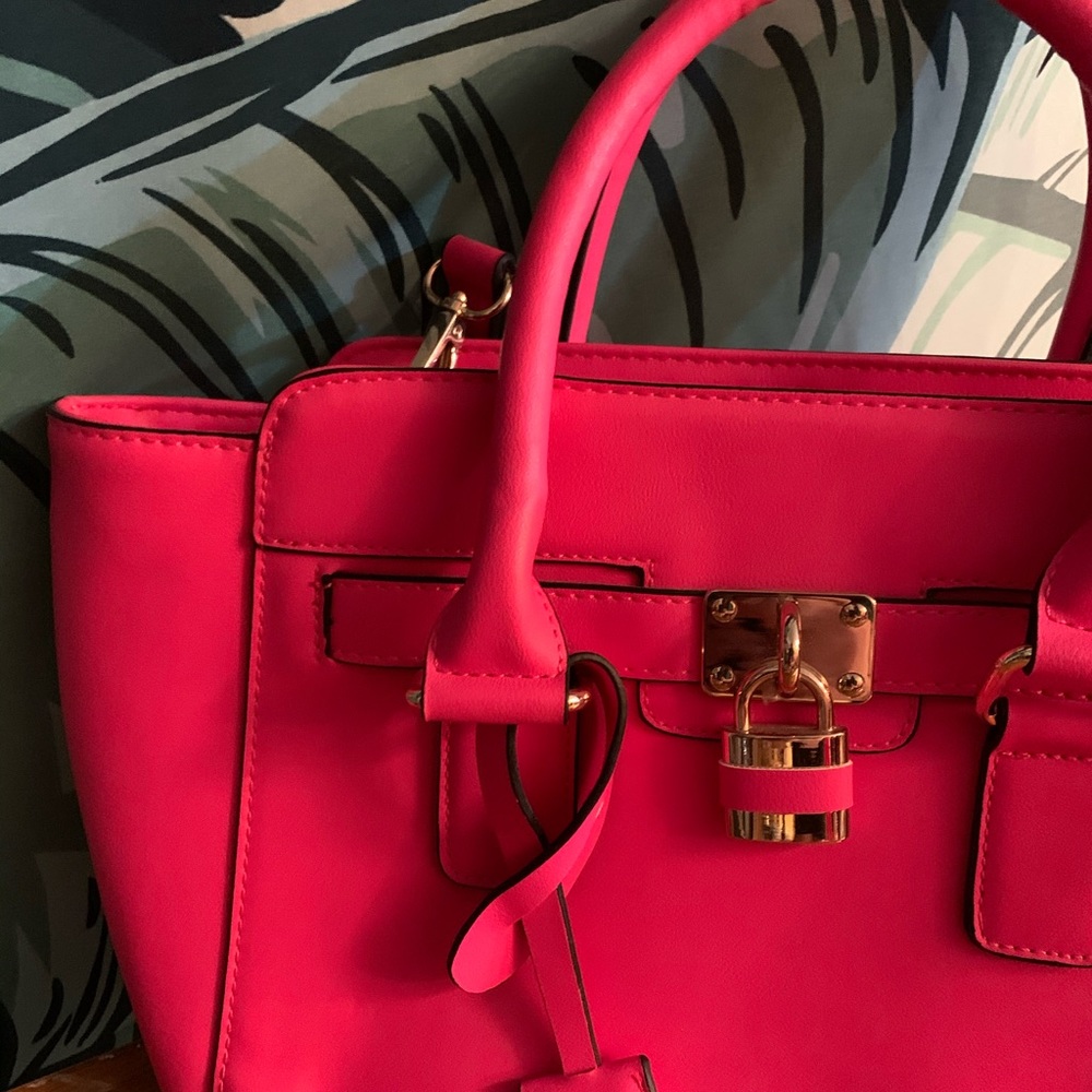 Pink faux leather bag